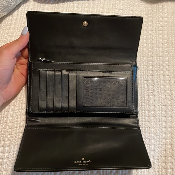 Kate Spade Wallet - Picture 3 of 4